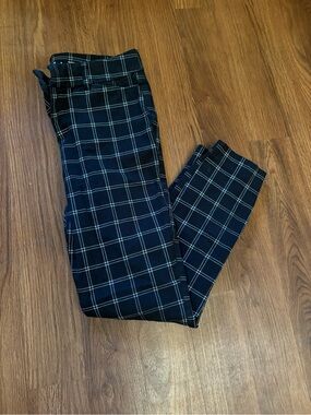 Old navy pixie skinny jeans
